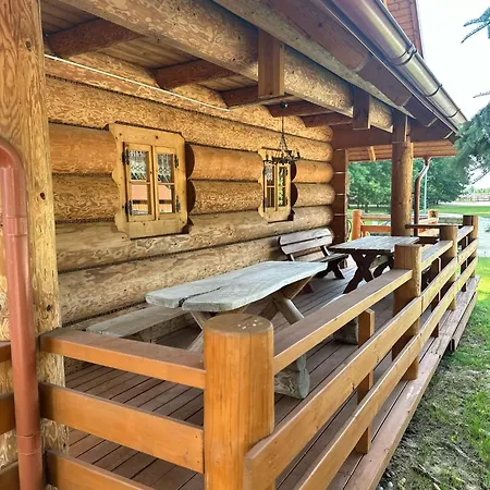 Goralski Chalet