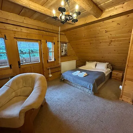 Goralski Chalet *